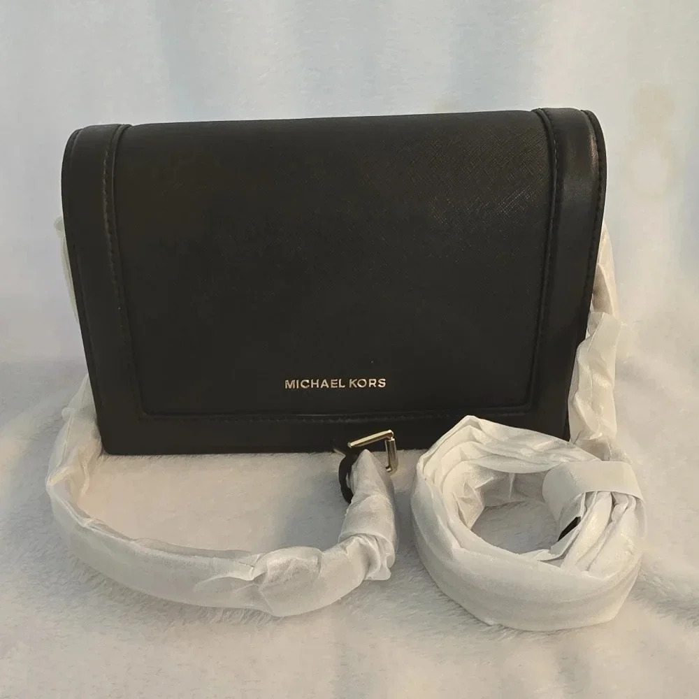 NWT Michael Kors large full flap chain crossbody